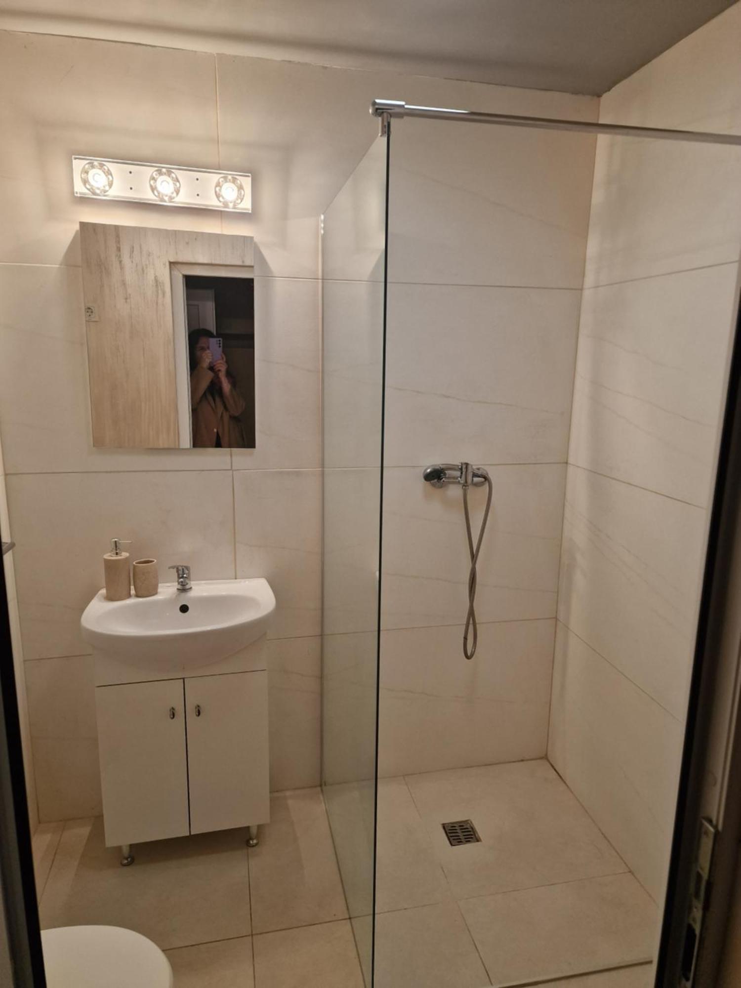 Aparthotel Eden Timisoara Esterno foto